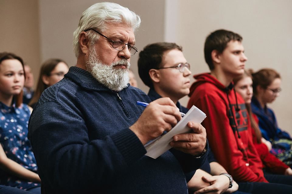 Поздравление с годом коллег в прозе Поздравление с годом коллег в прозе