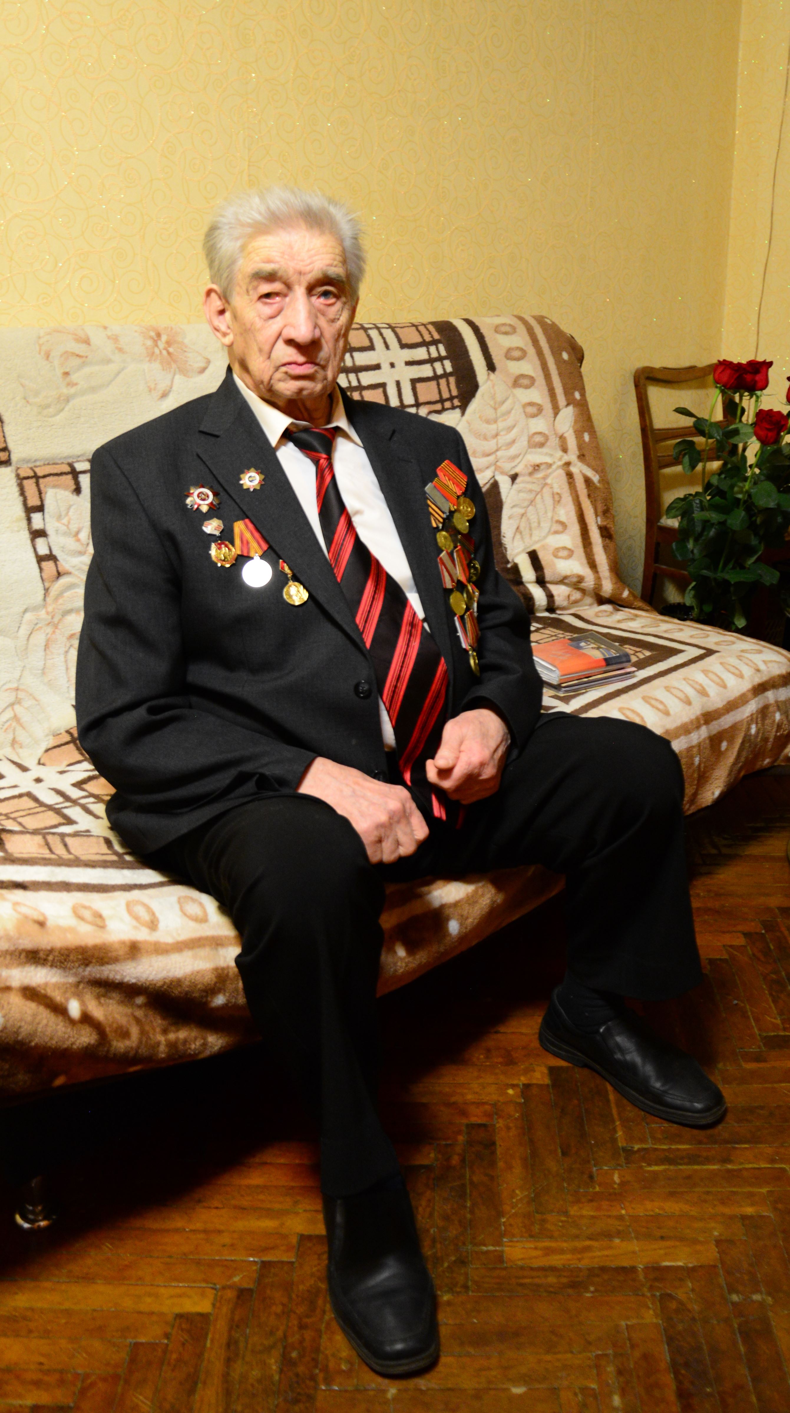 Поздравление с 90 летием ветерану вов в прозе Поздравление с 90 летием ветерану вов в прозе